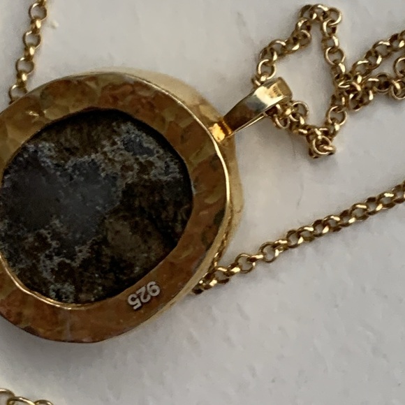 Definition Studio Rock Necklace - Picture 14 of 15